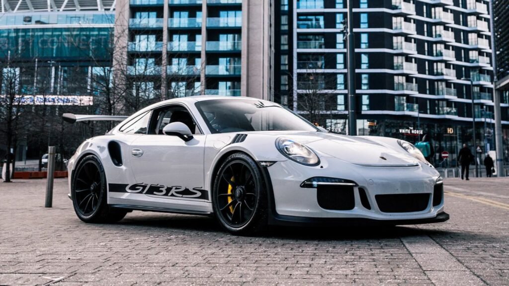 Porsche Paint Service Dubai
